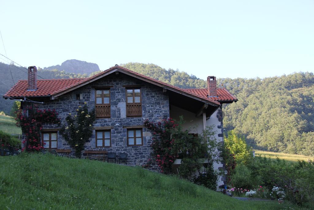 Maison d'hôtes Casa Carielda à Pembes Extérieur photo