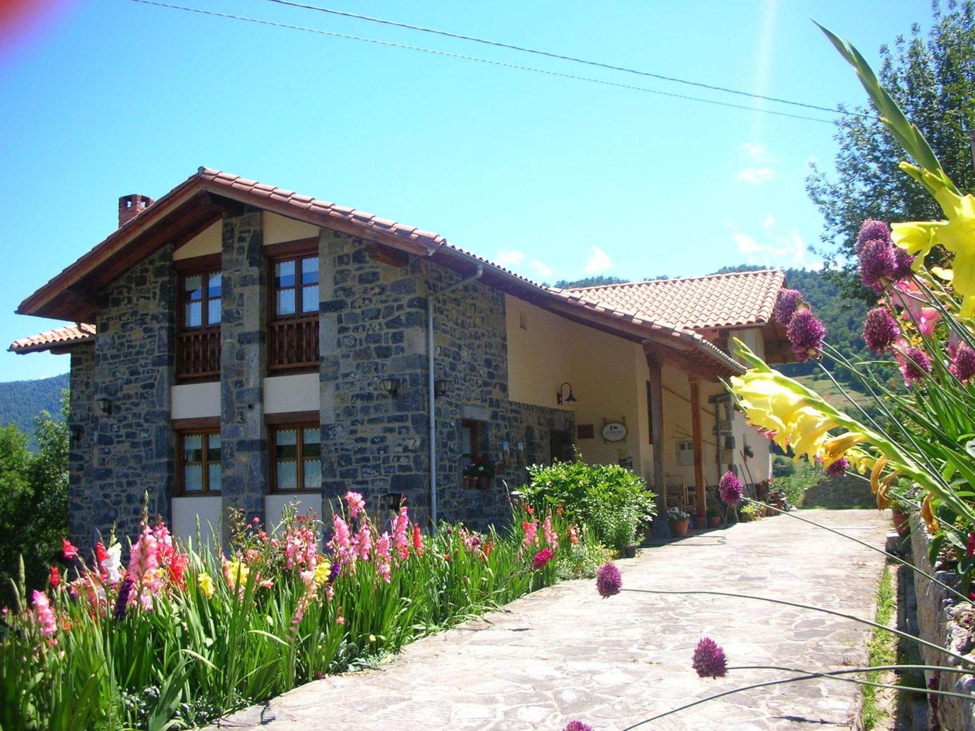 Maison d'hôtes Casa Carielda à Pembes Extérieur photo